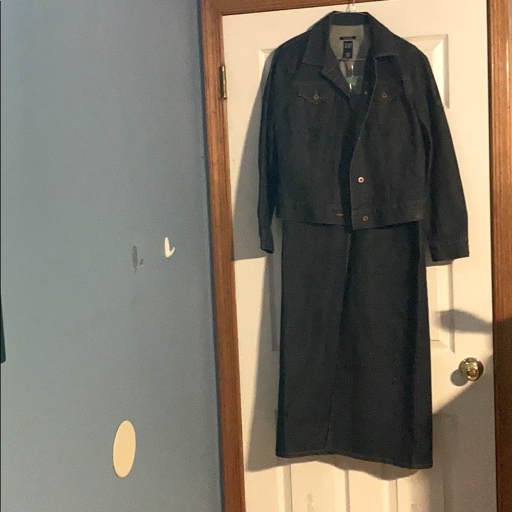 Jean skirt and jacket
